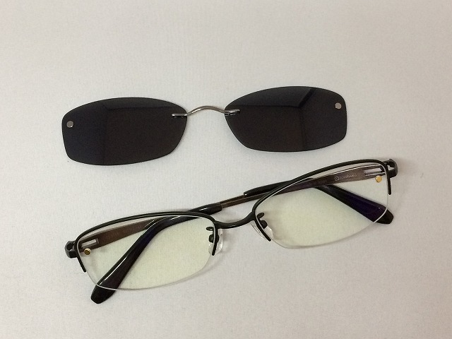 ご使用のメガネにサングラスを追加できます（マグネットオンchemistrieケミストリー）」広島市